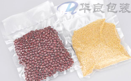  抽真空紋路袋與光面袋有什么區(qū)別？