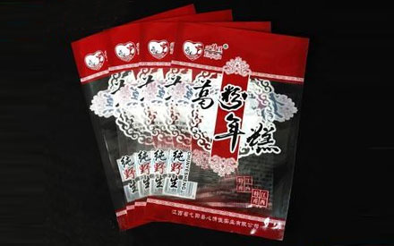 聚酯（PE）材質(zhì)真空包裝袋有哪些特點(diǎn)？